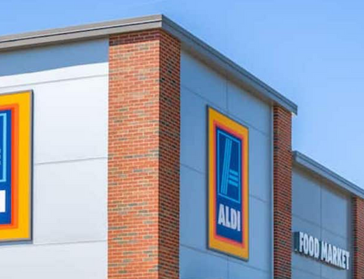 Aldi storefront close up
