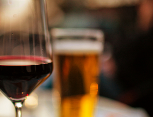 glass of wine and beer